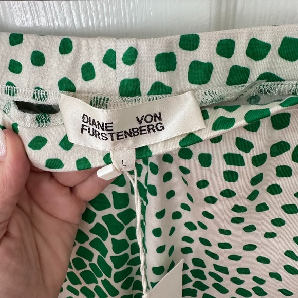 NWT Diane von Furstenberg Cloud Mosaic 'Finn' Silk Blend Pants (L) - Picture 3 of 9